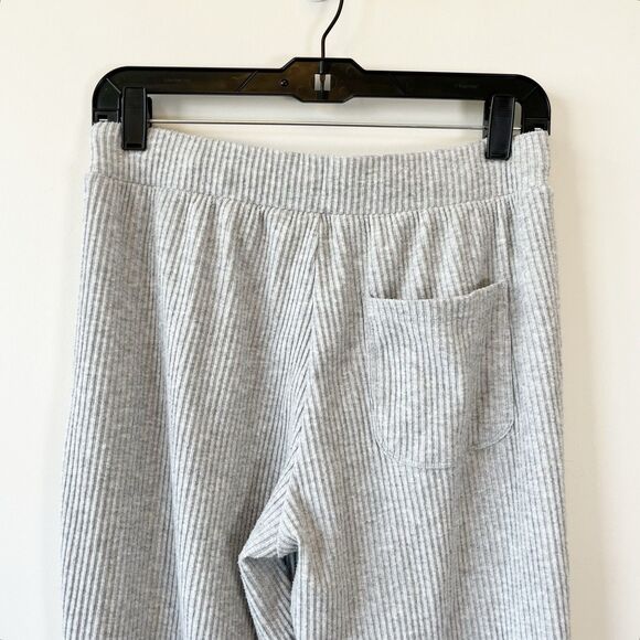 ALO Yoga Muse Ribbed Sweatpants Jogger Gray Stretch Lounge Pockets Size Medium - Picture 9 of 12
